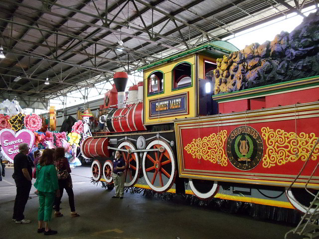 Mardi Gras World offers family-friendly daily tours of their float-making facilities. (Photo credit: Richard Martin)